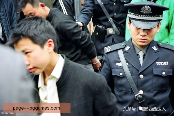 邱党战术纪律执行到位，攻防节奏更加稳定